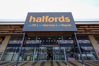 halfords-store-front-1