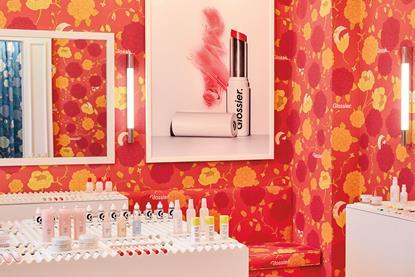 Glossier-london-popup-crop-web