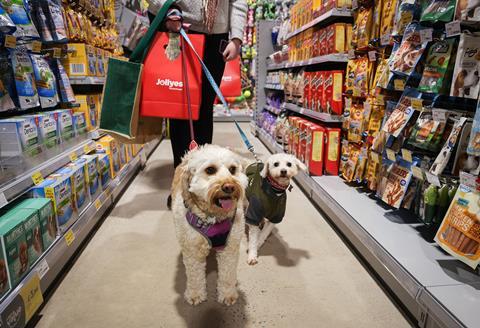 Dogs in Jollyes store