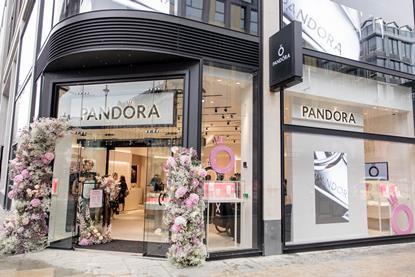 pandora-oxfordstreet-24.08.23-philippa-sian-photography-26